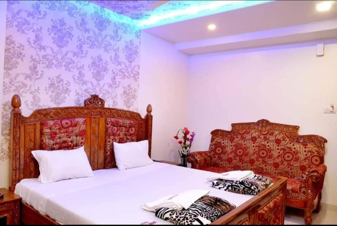 Hotel Shalimar Executive, Uran Islampur Peth  Экстерьер фото